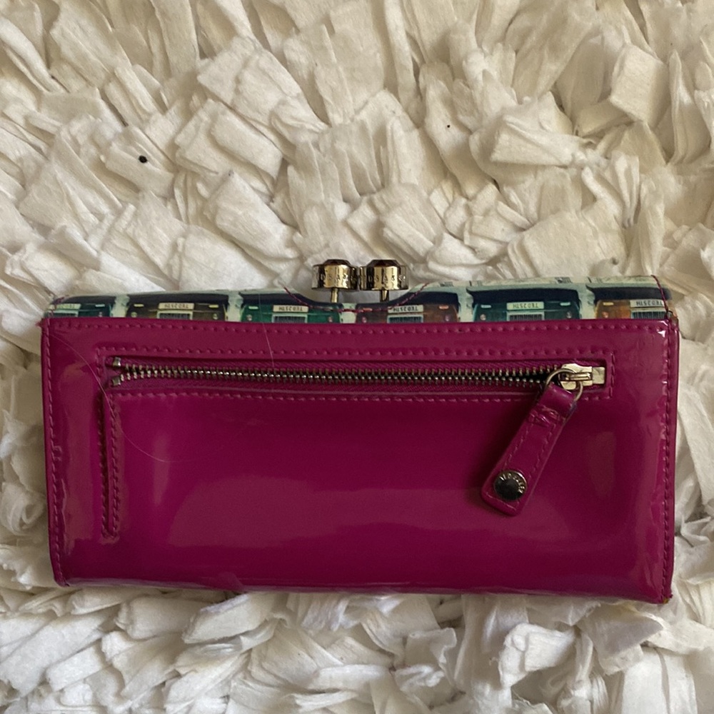 TED BAKER LONDON Iconic Taxi Patent Leather Wallet - Picture 8 of 10